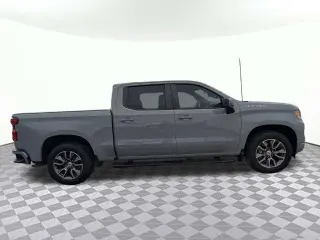 Chevrolet Silverado 1500 2025 4x2 RST 4 puertas Cabina Crew 5.8 pies. Caja corta