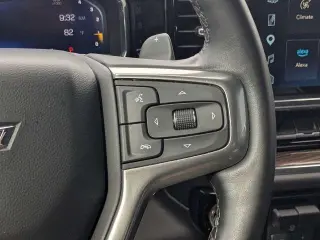 Chevrolet Silverado 1500 2025 4x2 RST 4 puertas Cabina Crew 5.8 pies. Caja corta