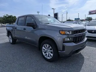 Chevrolet Silverado 1500 Limited 2022 4x2 Custom 4 puertas Crew Cab 5.8 pies. SB