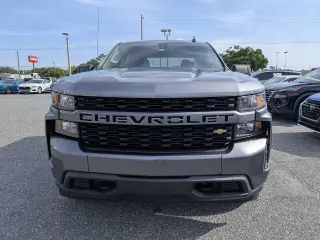 Chevrolet Silverado 1500 Limited 2022 4x2 Custom 4 puertas Crew Cab 5.8 pies. SB
