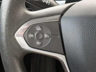 Chevrolet Traverse 2019 LS 4 puertas SUV con 1LS