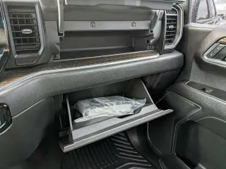Chevrolet Silverado 1500 2022 4x4 LT Cabina Crew 4 puertas 5.8 ft. Caja corta con 2FL