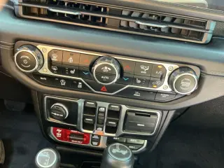 Jeep Wrangler 2024 4x4 Rubicon 4 puertas SUV
