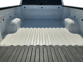 GMC Sierra 1500 2025 4x2 Elevation 4 puertas Doble Cabina 1.98 m (6.6 pies) caja corta
