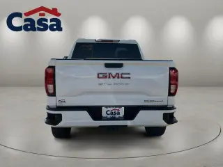 GMC Sierra 1500 2025 4x2 Elevation 4 puertas Doble Cabina 1.98 m (6.6 pies) caja corta
