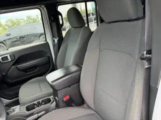 Jeep Wrangler 2024 4x4 Sport 4 puertas SUV
