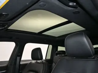 Jeep Grand Cherokee L 2025 4x2 Limited 4 puertas SUV