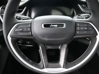 Jeep Grand Cherokee L 2025 4x2 Limited 4 puertas SUV