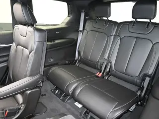 Jeep Grand Cherokee L 2025 4x2 Limited 4 puertas SUV