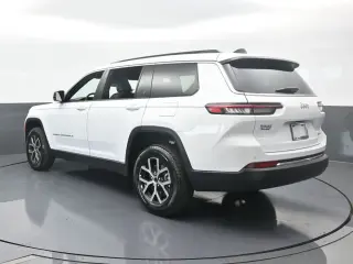 Jeep Grand Cherokee L 2025 4x2 Limited 4 puertas SUV