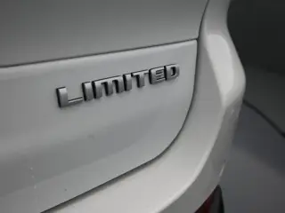 Jeep Grand Cherokee L 2025 4x2 Limited 4 puertas SUV