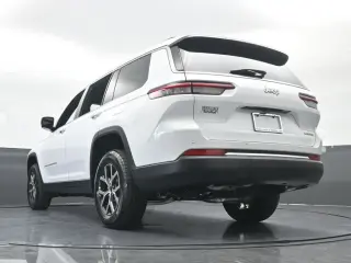 Jeep Grand Cherokee L 2025 4x2 Limited 4 puertas SUV