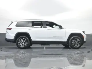 Jeep Grand Cherokee L 2025 4x2 Limited 4 puertas SUV