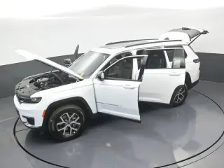 Jeep Grand Cherokee L 2025 4x2 Limited 4 puertas SUV