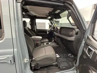 Jeep Gladiator 2024 4x4 Mojave 4 puertas Crew Cab 5.0 pies. SB