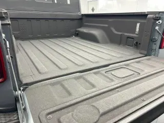 Jeep Gladiator 2024 4x4 Mojave 4 puertas Crew Cab 5.0 pies. SB