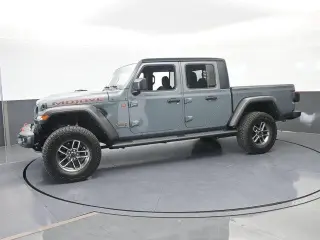 Jeep Gladiator 2024 4x4 Mojave 4 puertas Crew Cab 5.0 pies. SB