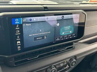 Jeep Gladiator 2024 4x4 Mojave 4 puertas Crew Cab 5.0 pies. SB