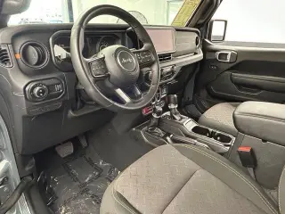 Jeep Gladiator 2024 4x4 Mojave 4 puertas Crew Cab 5.0 pies. SB