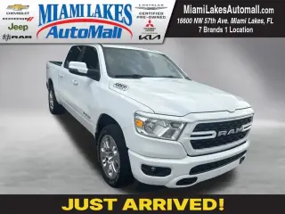 Ram 1500 2023 4x2 Big Horn Cabina Crew 4 puertas 5.6 pies. Pickup SB