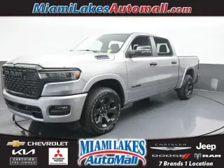Ram 1500 2025 4x4 Big Horn 4 puertas Cabina Crew 5.6 ft. Pickup SB