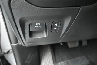 Ram 1500 2025 4x4 Big Horn 4 puertas Cabina Crew 5.6 pies. Pickup SB