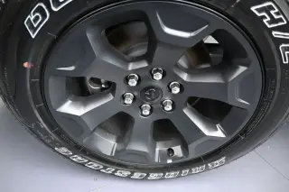 Ram 1500 2025 4x4 Big Horn 4 puertas Cabina Crew 5.6 pies. Pickup SB