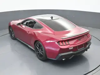Ford Mustang 2025 EcoBoost 2 puertas Fastback