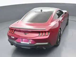 Ford Mustang 2025 EcoBoost 2 puertas Fastback