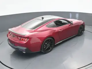 Ford Mustang 2025 EcoBoost 2 puertas Fastback