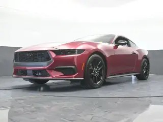 Ford Mustang 2025 EcoBoost 2 puertas Fastback