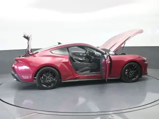 Ford Mustang 2025 EcoBoost 2 puertas Fastback