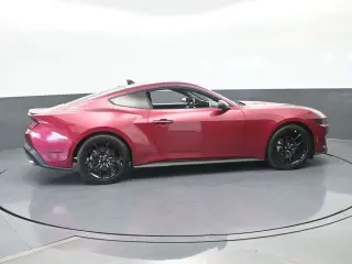Ford Mustang 2025 EcoBoost 2 puertas Fastback