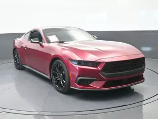 Ford Mustang 2025 EcoBoost 2 puertas Fastback