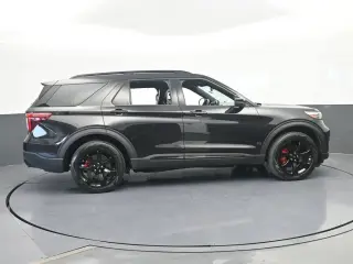 Ford Explorer 2024 AWD ST 4 puertas SUV