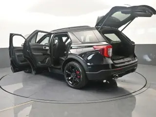Ford Explorer 2024 AWD ST 4 puertas SUV