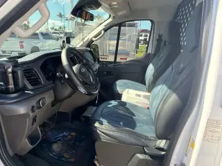 Ford Transit 2024 250 3 puertas SWB Techo Bajo Furgón de Carga
