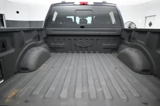 Ford F-150 2021 4x2 XL 4 puertas SuperCrew 5.5 ft. SB