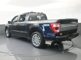 Ford F-150 2021 4x2 XL 4 puertas SuperCrew 5.5 ft. SB