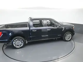 Ford F-150 2021 4x2 XL 4 puertas SuperCrew 5.5 ft. SB