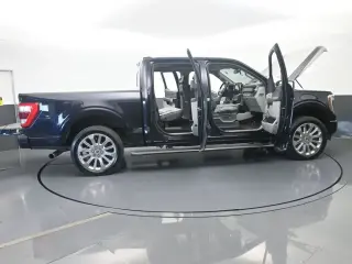 Ford F-150 2021 4x2 XL 4 puertas SuperCrew 5.5 ft. SB