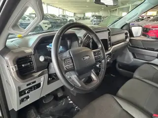 Ford F-150 2025 4x4 XLT 4 puertas SuperCrew 5.5 pies SB