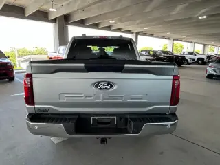 Ford F-150 2025 4x4 XLT 4 puertas SuperCrew 5.5 pies SB