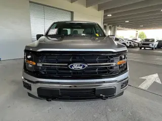 Ford F-150 2025 4x4 XLT 4 puertas SuperCrew 5.5 pies SB