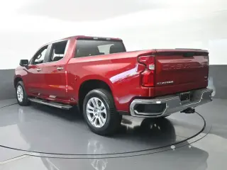 Chevrolet Silverado 1500 2024 4x2 LTZ 4 puertas Cabina Crew 5.8 ft. SB