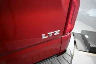 Chevrolet Silverado 1500 2024 4x2 LTZ 4 puertas Cabina Crew 5.8 ft. SB