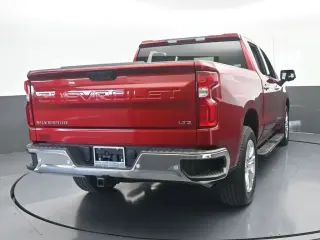 Chevrolet Silverado 1500 2024 4x2 LTZ 4 puertas Cabina Crew 5.8 ft. SB