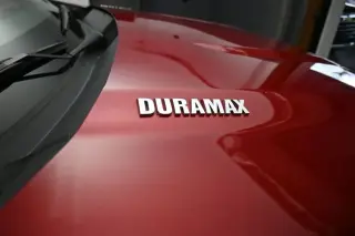 Chevrolet Silverado 1500 2024 4x2 LTZ 4 puertas Cabina Crew 5.8 ft. SB