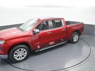 Chevrolet Silverado 1500 2024 4x2 LTZ 4 puertas Cabina Crew 5.8 ft. SB