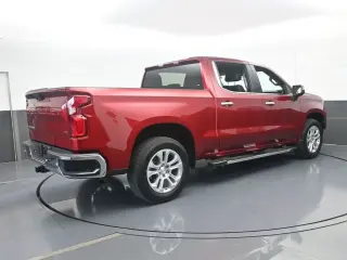 Chevrolet Silverado 1500 2024 4x2 LTZ 4 puertas Cabina Crew 5.8 ft. SB
